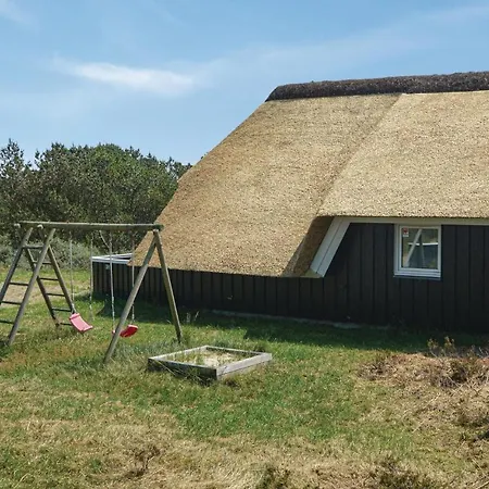 Svinget Iii Holiday home *