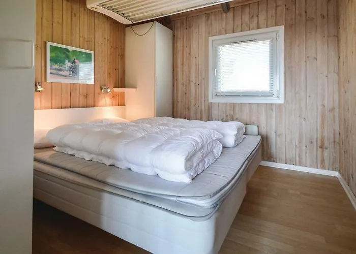 Holiday home Svinget Iii *